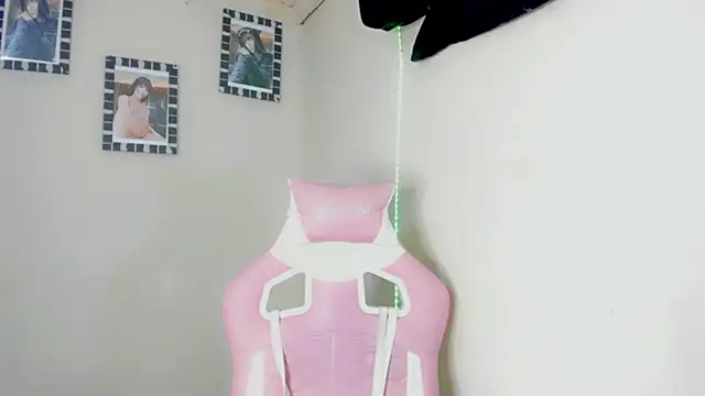 Sophia Velarie online show from 10-01-25, 09:54