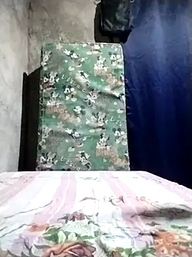 Snapshot of Ella_marie14 chatting on 03-03-26, 05:57 Ella marie14 online show from 03-03-26, 05:57