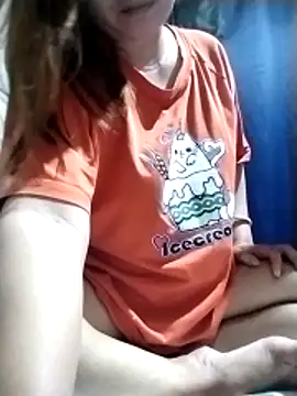 Snapshot of Ella_marie14 chatting on 03-04-26, 02:34 Ella marie14 online show from 03-04-26, 02:34