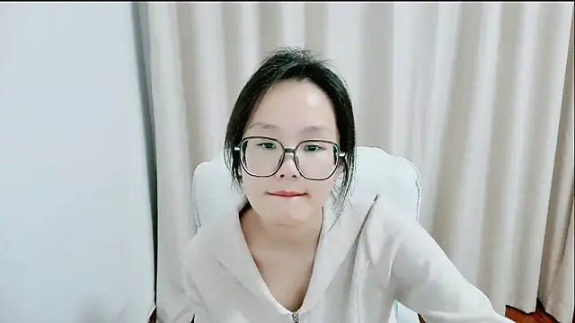 Snapshot of guai00 chatting on 03-17-26, 01:58 guai00 online show from 03-17-26, 01:58