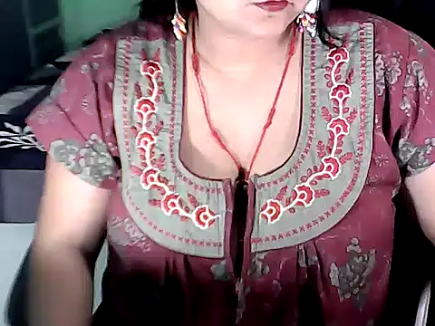 Snapshot of BABITA_KUMARII chatting on 10-12-25, 04:06 BABITA KUMARII online show from 10-12-25, 04:06