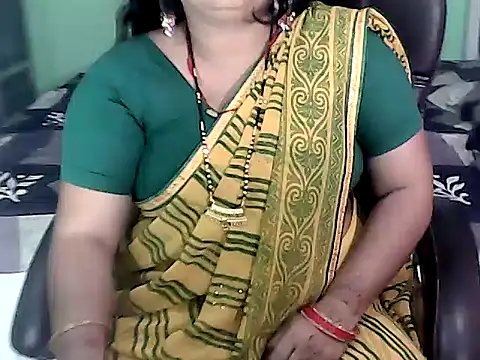 Snapshot of BABITA_KUMARII chatting on 10-15-25, 05:13 BABITA KUMARII online show from 10-15-25, 05:13