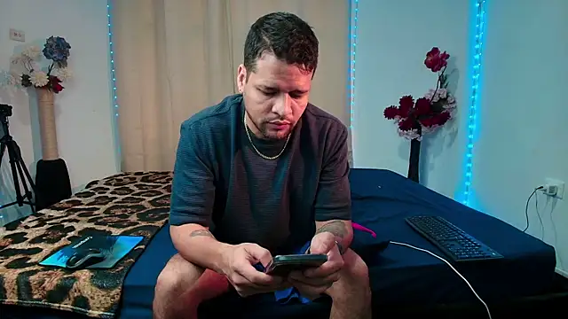 LucasGaeel online show from 04-14-26, 12:00