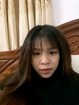 Hanaa07  online show from 11-28-25, 01:52