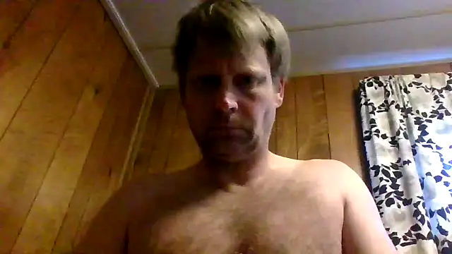 Snapshot of Fireball_two chatting on 10-29-25, 01:24 Fireball two online show from 10-29-25, 01:24