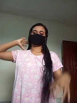 Love Queen11 online show from 10-14-25, 08:04