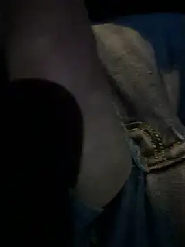 Snapshot of Italianofirenze chatting on 11-26-25, 12:22 Italianofirenze online show from 11-26-25, 12:22