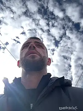 Snapshot of sexyman1936 chatting on 10-26-25, 09:15 sexyman1936 online show from 10-26-25, 09:15