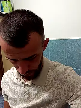 Snapshot of sexyman1936 chatting on 11-11-25, 10:48 sexyman1936 online show from 11-11-25, 10:48