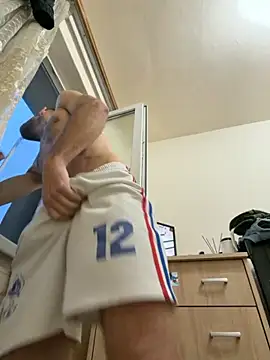 Snapshot of sexyman1936 chatting on 11-28-25, 05:32 sexyman1936 online show from 11-28-25, 05:32