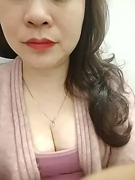 Girl Shy2000 online show from 02-19-26, 10:55