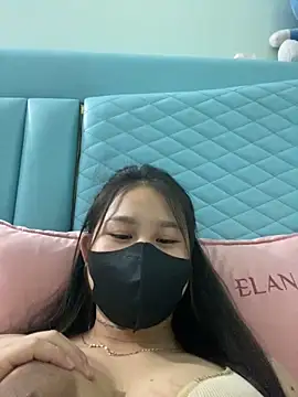 Snapshot of kamdan12 chatting on 09-28-25, 01:16 kamdan12 online show from 09-28-25, 01:16