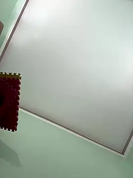 Snapshot of kamdan12 chatting on 10-29-25, 05:10 kamdan12 online show from 10-29-25, 05:10