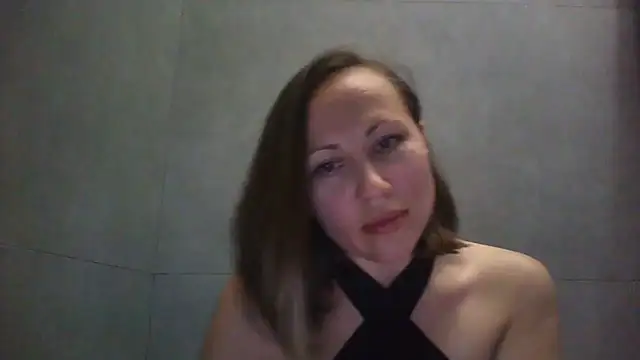 Snapshot of Norivani chatting on 10-26-25, 03:29 Norivani online show from 10-26-25, 03:29