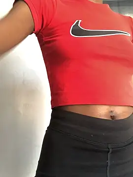 Caramel102004 online show from 02-20-26, 08:27