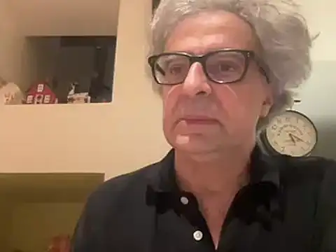 Snapshot of chtentation chatting on 12-16-25, 04:23 chtentation online show from 12-16-25, 04:23