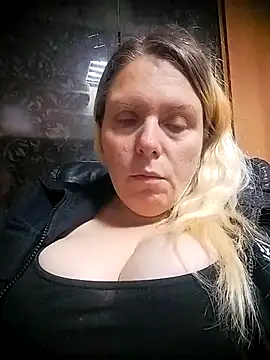 Fiona696 online show from 10-05-25, 08:07