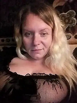 Fiona696 online show from 10-11-25, 09:57