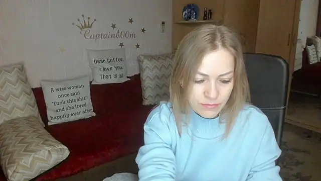 Tiffany Bates online show from 11-26-25, 03:18