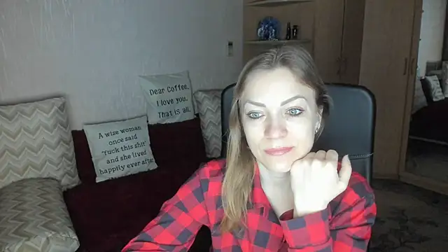 Tiffany Bates online show from 01-15-26, 03:00