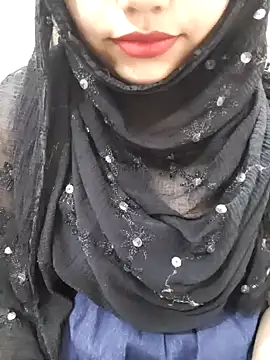 Snapshot of Miss_Rose__ chatting on 11-20-25, 03:45 Miss Rose online show from 11-20-25, 03:45