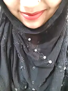 Snapshot of Miss_Rose__ chatting on 11-28-25, 05:26 Miss Rose online show from 11-28-25, 05:26