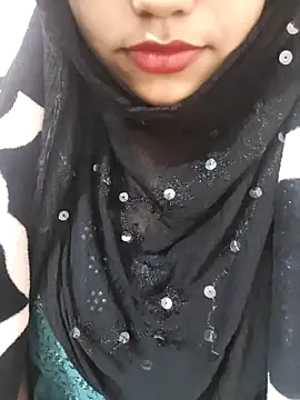 Snapshot of Miss_Rose__ chatting on 12-14-25, 09:14 Miss Rose online show from 12-14-25, 09:14