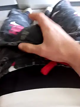 ruiiizz online show from 04-06-26, 09:43