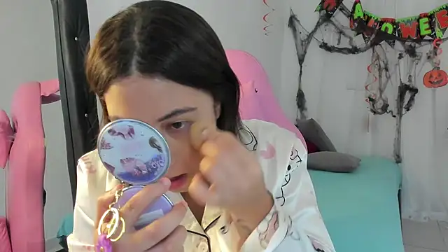 Snapshot of vanelope_smith chatting on 11-07-25, 12:10 vanelope smith online show from 11-07-25, 12:10