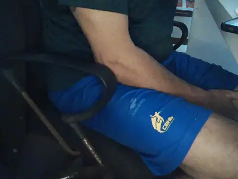 domruanbr online show from 10-28-25, 04:20