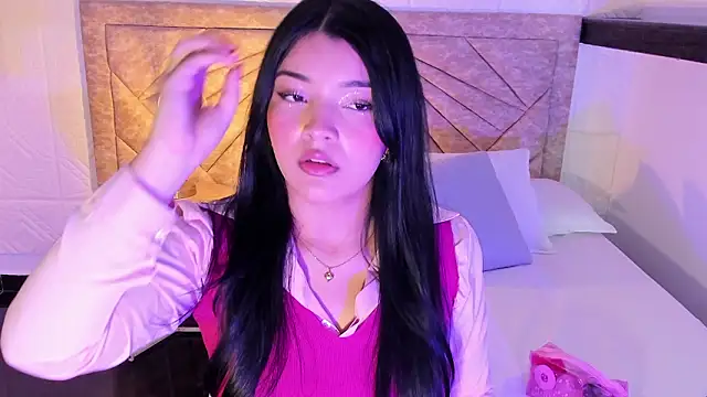 EmmaBlossom online show from 03-07-26, 01:08