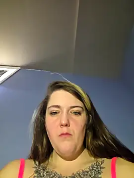 Snapshot of midnightminx803532 chatting on 03-18-26, 10:46 midnightminx803532 online show from 03-18-26, 10:46