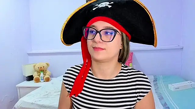 Snapshot of katiaa_lovv chatting on 10-29-25, 11:56 katiaa lovv online show from 10-29-25, 11:56