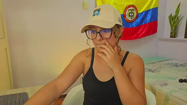 katiaa lovv online show from 05-22-26, 07:41