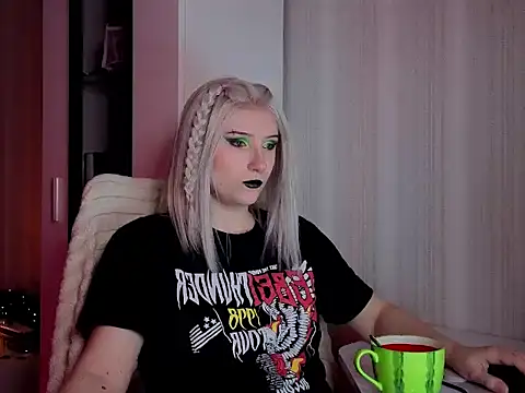 violet-siren-x online show from 03-03-26, 09:04