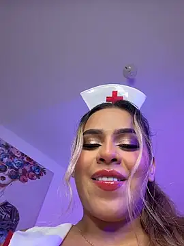 Snapshot of itsdanividarte chatting on 10-18-25, 03:31 itsdanividarte online show from 10-18-25, 03:31