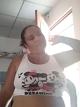 MEYBELLATINA online show from 02-28-26, 09:38