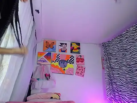 Snapshot of Nahomyyy chatting on 02-05-26, 11:15 Nahomyyy online show from 02-05-26, 11:15