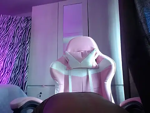 Snapshot of Nahomyyy chatting on 03-09-26, 07:40 Nahomyyy online show from 03-09-26, 07:40