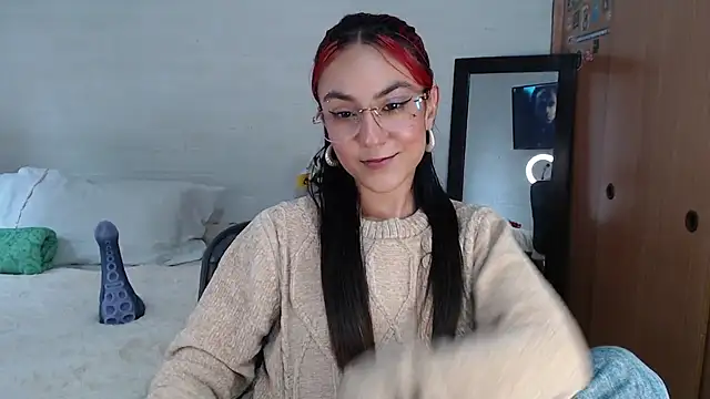 Amy66 online show from 05-27-26, 07:22