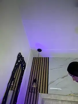 Honey noir online show from 01-07-26, 07:16