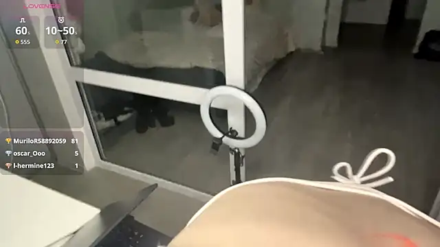 Snapshot of FawnDubler chatting on 12-13-25, 07:53 FawnDubler online show from 12-13-25, 07:53