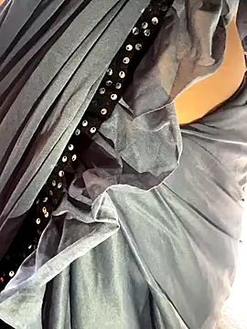 Snapshot of Lisa_afreen chatting on 12-23-25, 06:22 Lisa afreen online show from 12-23-25, 06:22