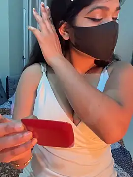 Snapshot of Lisa_afreen chatting on 02-05-26, 04:33 Lisa afreen online show from 02-05-26, 04:33