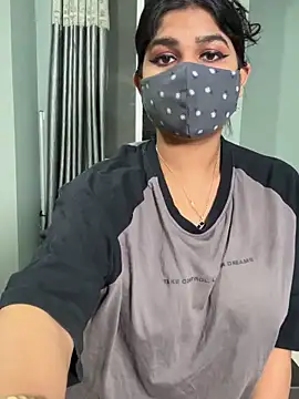 Snapshot of Lisa_afreen chatting on 02-22-26, 04:05 Lisa afreen online show from 02-22-26, 04:05