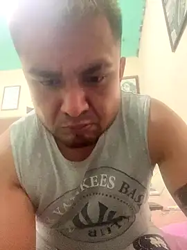 Snapshot of Sk3m_veryhot chatting on 12-04-25, 07:28 Sk3m veryhot online show from 12-04-25, 07:28