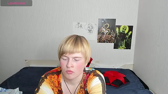 Snapshot of Cattie_w_ chatting on 11-20-25, 01:17 Cattie w online show from 11-20-25, 01:17