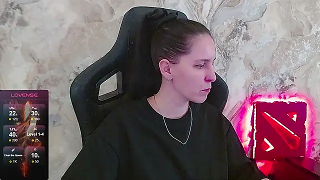 Irwi Tomboy online show from 04-24-26, 01:13