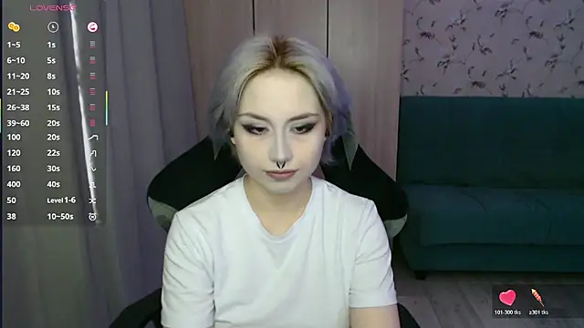 LeisaHopperstad online show from 07-25-26, 10:24