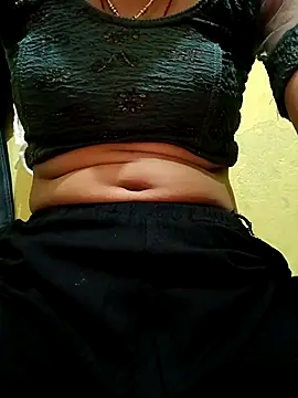 misskomal97 online show from 09-25-25, 10:52